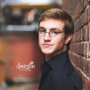 Meet your Posher, Gregory